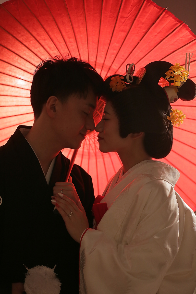 最後はグッと近づいて