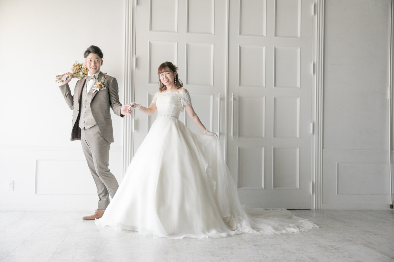 和装ロケと洋装スタジオ撮影で2着プラン!