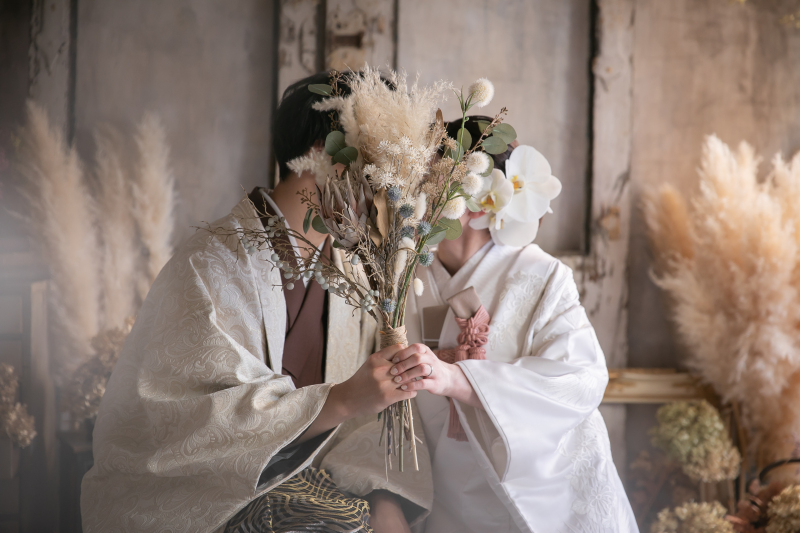 ブーケの向こうに