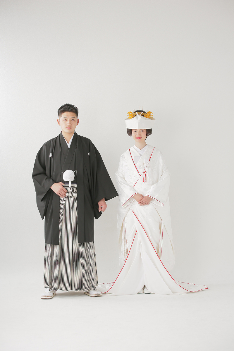 スタジオで白無垢撮影も