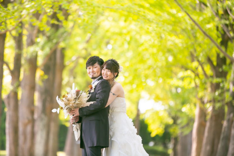 人気のバックハグシーン