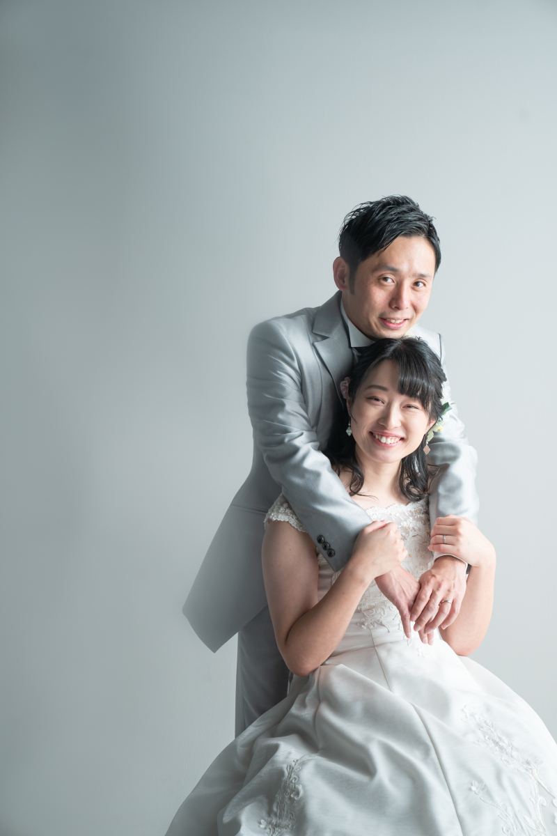 後ろからぎゅっと