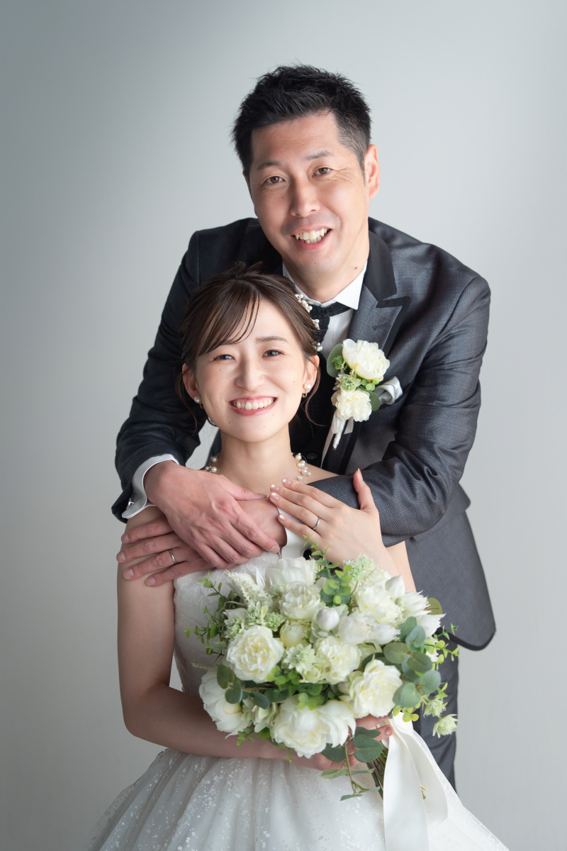 HUG