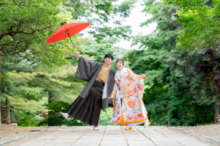 楽しむお二人の空気感をそのまま撮影させていただきました。