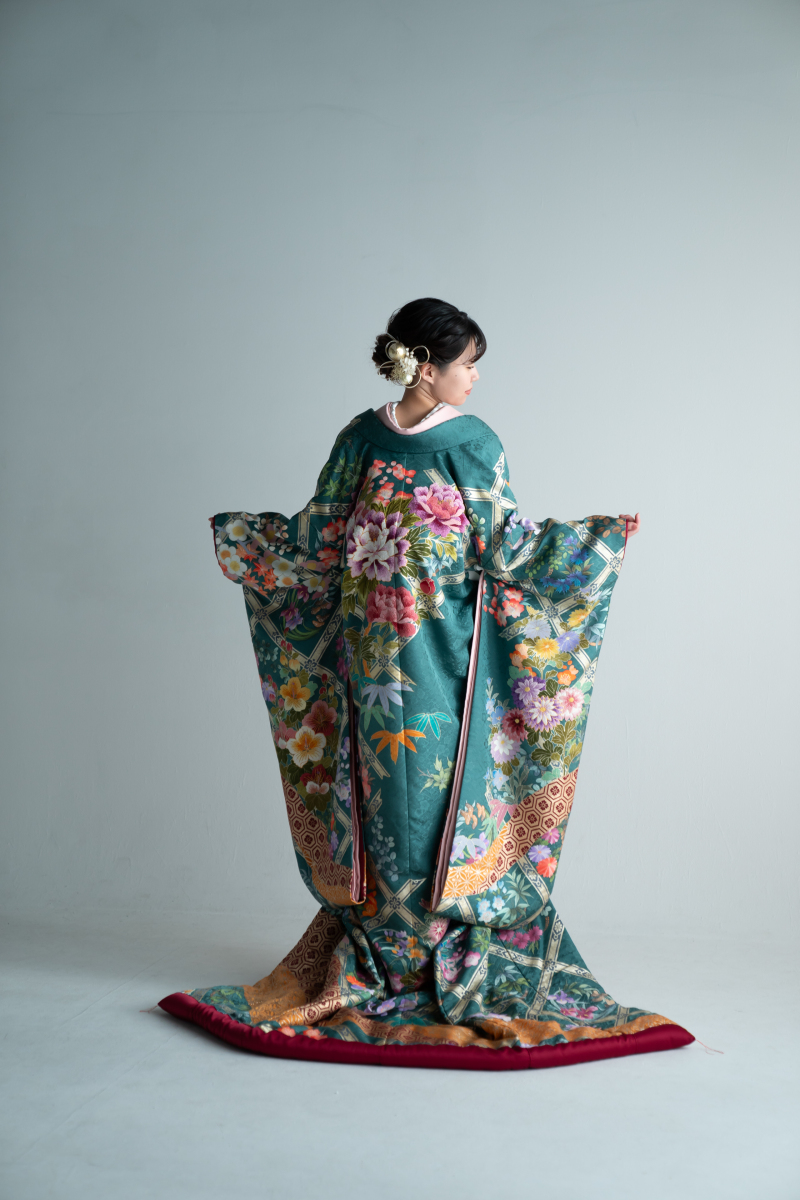 【和装＋洋装ソロウエディングプラン】和装も洋装もできる！「全データ40カット付コミコミプラン♪