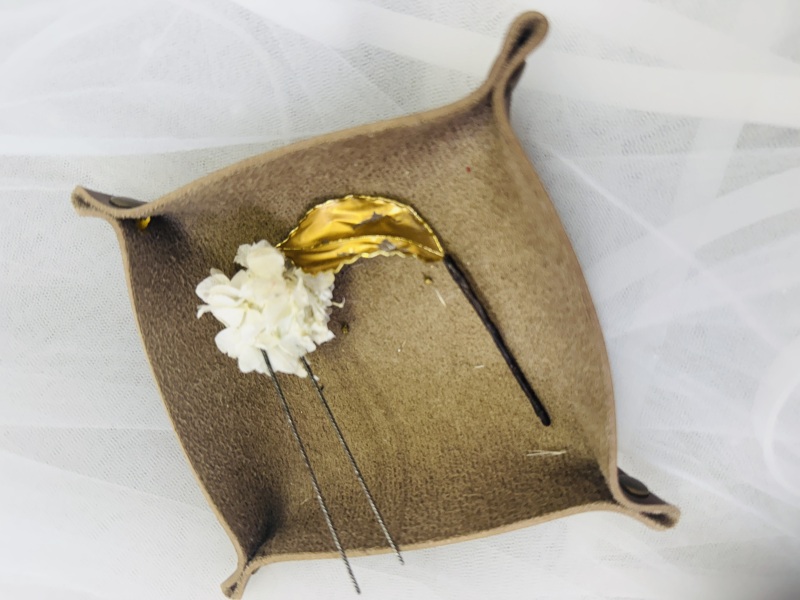 ヘアアクセサリー