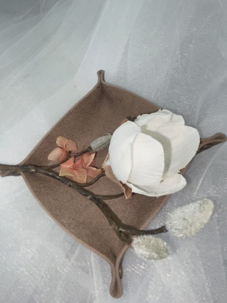 ヘアアクセサリー