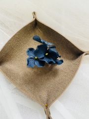 ヘアアクセサリー