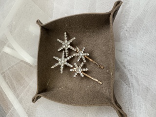 ヘアアクセサリー