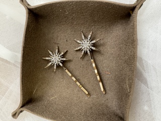 ヘアアクセサリー