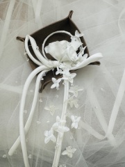 ヘアアクセサリー