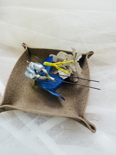 ヘアアクセサリー