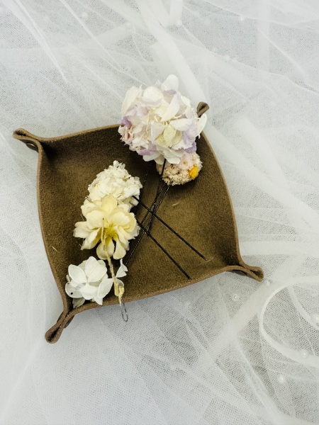 ヘアアクセサリー