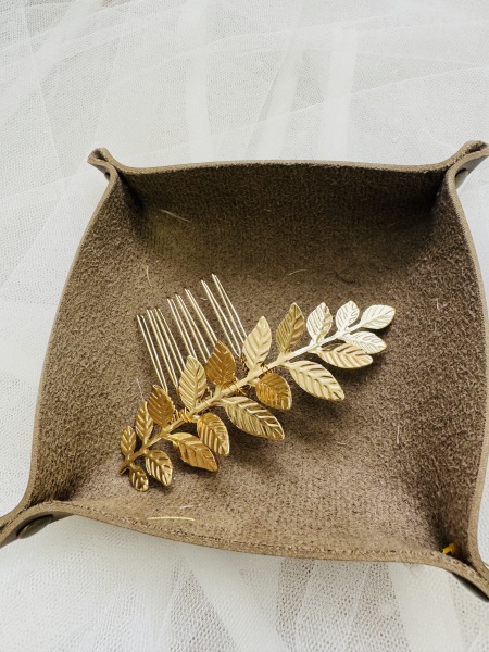 ヘアアクセサリー