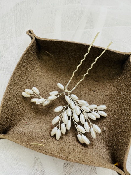 ヘアアクセサリー