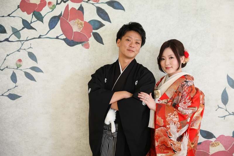 色打掛からスタート!