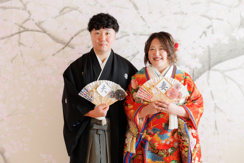幸せ咲き誇る、仲良しご夫婦の和装フォト