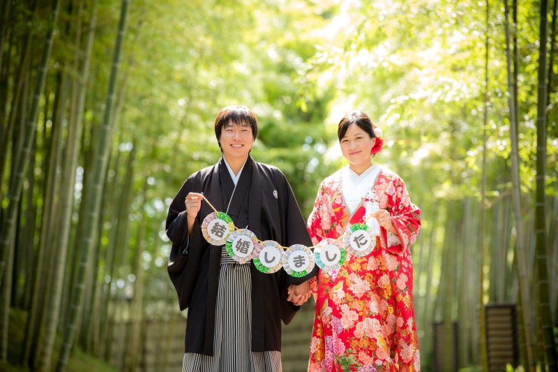 竹林でガーランド