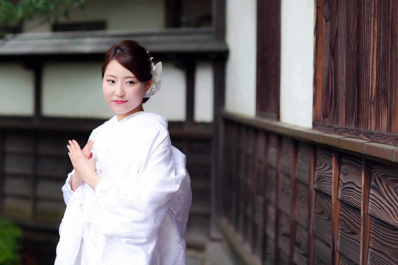 ご新婦様のまなざしがとっても優しい一枚!