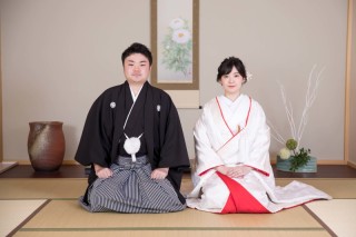 スタジオで白無垢