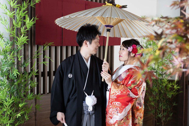 和傘でしっとりと