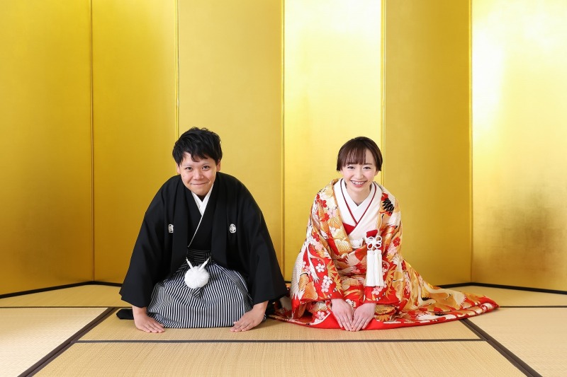 定番の金屏風で。