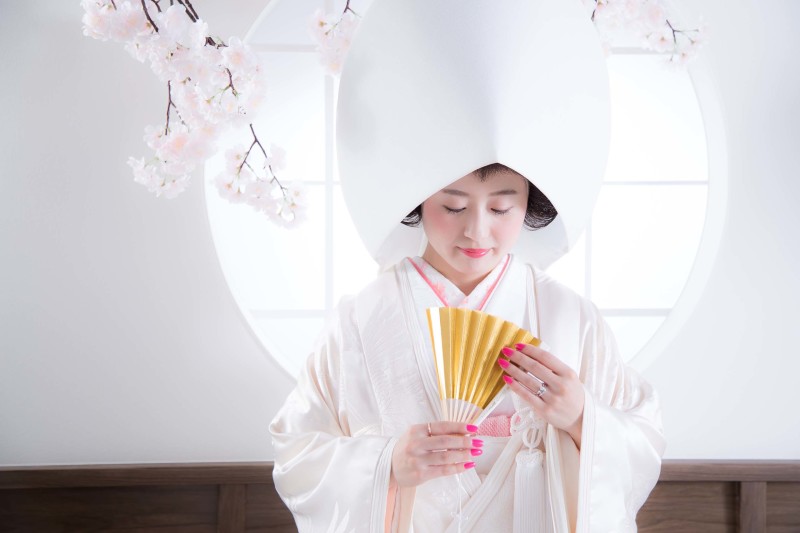 スタジオで白無垢