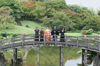 広々とした庭園でご家族と一緒に！