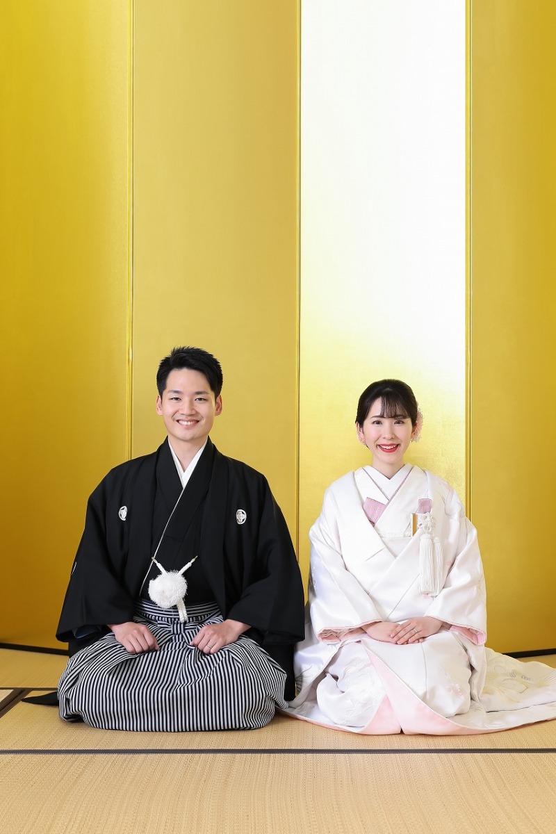 定番の金屏風で