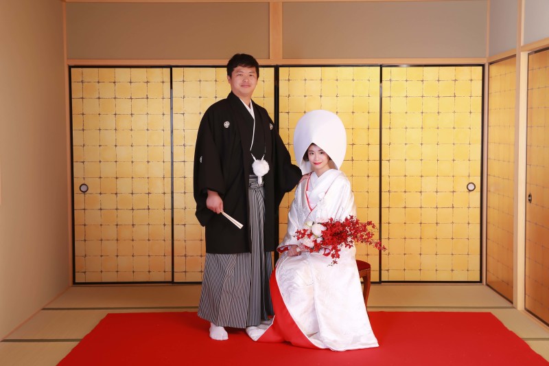 スタジオで色無垢！