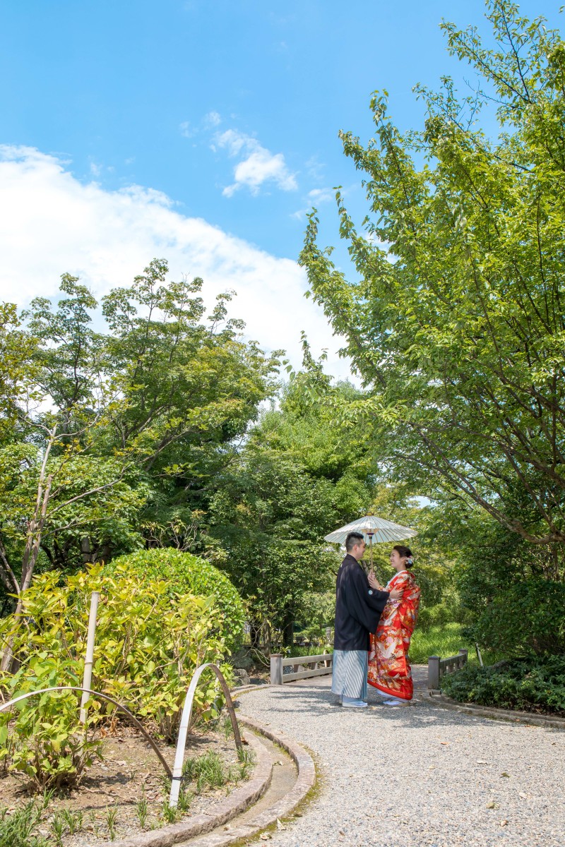 和傘でしっとりと・・・