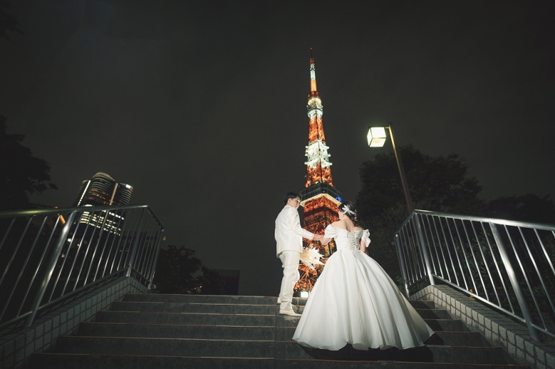 未来への階段 東京タワーを見上げるナイトロケ!