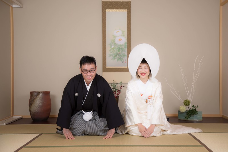 白無垢に綿帽子