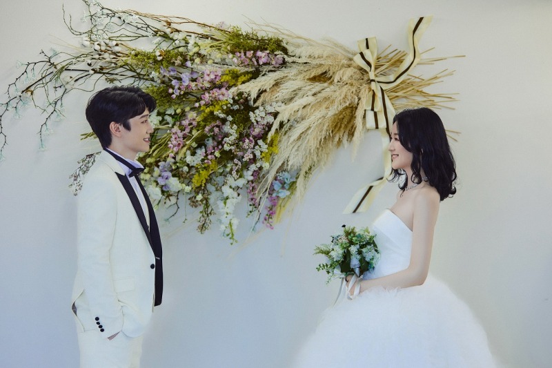 ウェデイングドレスでの撮影＊