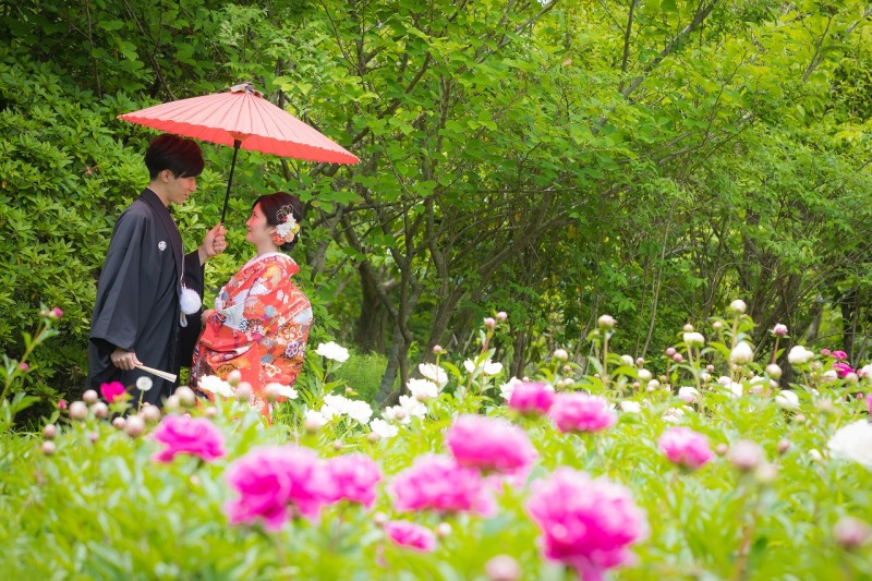 華雅苑 新越谷店_庭園で撮影できる