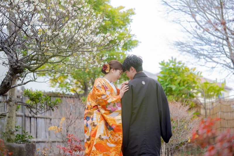 「カメラを向けられると緊張してしまう」そんな方でも大丈夫。お友達とおしゃべりを楽しむような感覚で、リラックスした自然なおふたりを思い出に残しませんか？