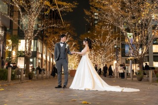 【東京駅♡11月～2月イルミネーションナイト撮影】洋装1点プラン・新婦様ヘアメイク・130カット付き♡韓国風ドレスも豊富！