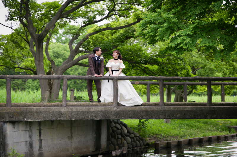 【オープニングムービー撮影付き！】洋装1点プラン　衣装1着・ヘアメイク・撮影データ130カット　　韓国風ドレスも豊富！70着！