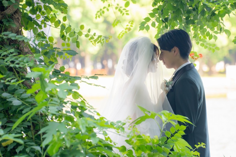 【オープニングムービー撮影付き！】洋装1点プラン　衣装1着・ヘアメイク・撮影データ130カット　　韓国風ドレスも豊富！