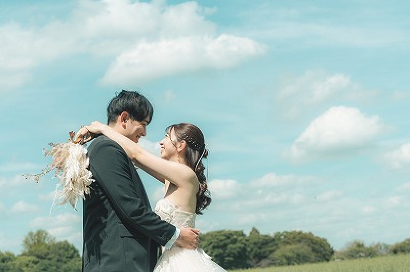 【1組限定】SNS等掲載OKの方限定!そうか公園で撮影!洋装壱点プラン フォトスタンドorアルバムプレゼント