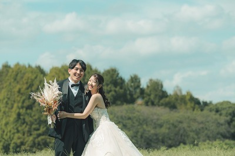 【1組限定】SNS等掲載OKの方限定!そうか公園で撮影!洋装壱点プラン フォトスタンドorアルバムプレゼント