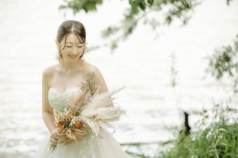 【1組限定】SNS等掲載OKの方限定!そうか公園で撮影!洋装壱点プラン フォトスタンドorアルバムプレゼント