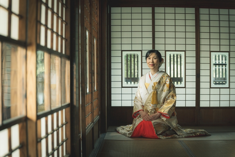 冬割【12/1～2/16撮影限定】ロケ付きスタジオ和洋弐点プラン　大間野町旧中村家住宅+スタジオ　韓国風ドレスも豊富！