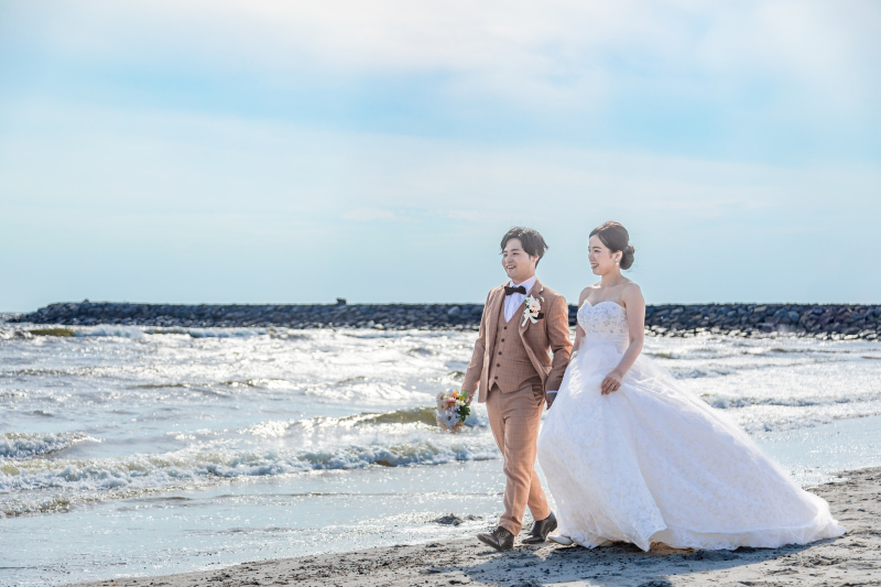 【早割】稲毛海浜公園で撮影！洋装1点プラン★洋装1着・ヘアメイク・データ130カット付♡&yen;85,000　ドレス70着～選べる！