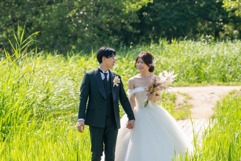 【オープニングムービー撮影付き！】洋装1点プラン　衣装1着・ヘアメイク・撮影データ130カット　　韓国風ドレスも豊富！