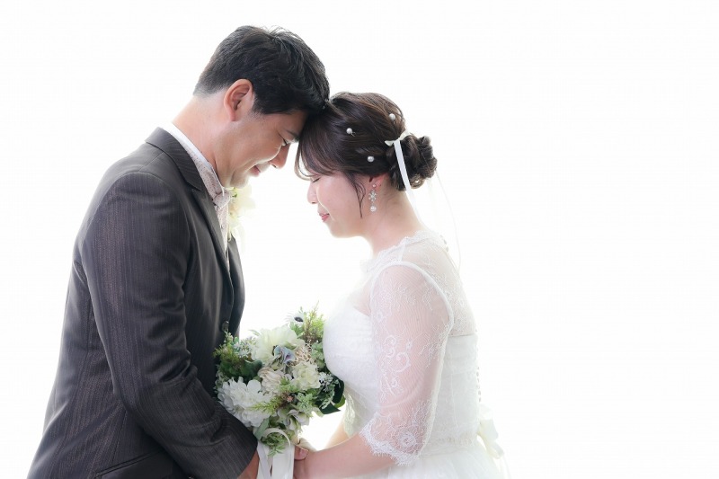 【特別料金!チャペル撮影】1組限定募集 リストランテステッラポラーレで撮影!洋装壱点プラン フォトスタンドorアルバムプレゼント