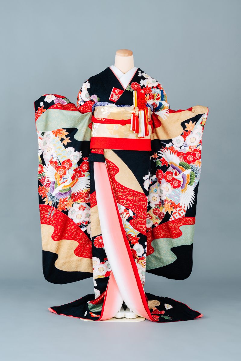 飛翔流水熨斗文　引き振袖　003