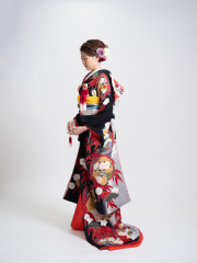 松竹梅に牡丹　引き振袖　004