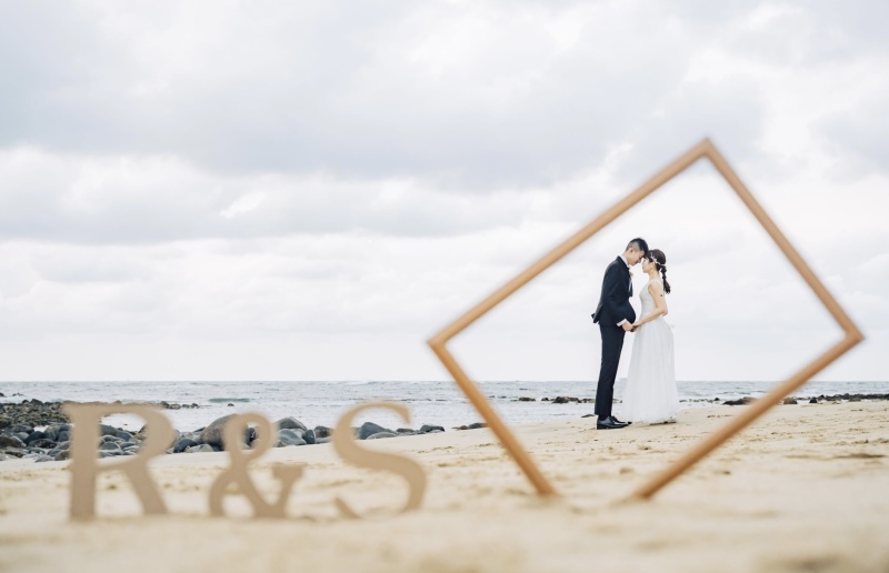 イニシャルオブジェ