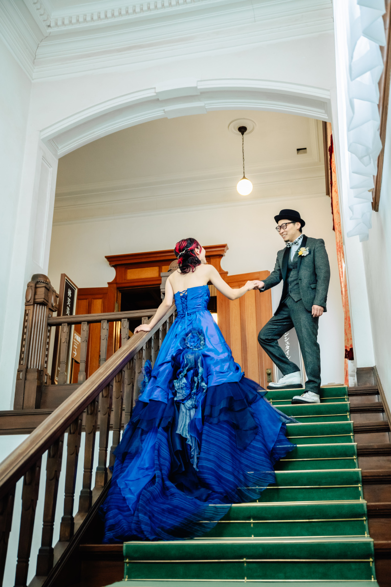 手を取り合って♡